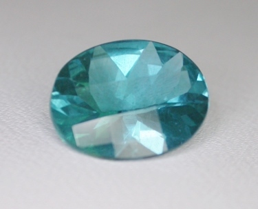 APATITE (Neon, Madagascar) – 3.42 ct.  Oval-- VIDEO